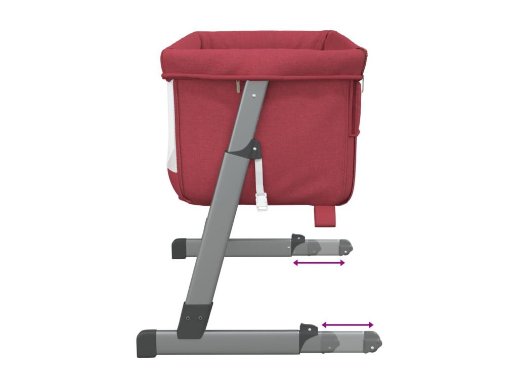 Matelas en tissu rouge