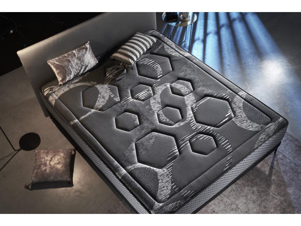 Matelas, 200 x 190 cm