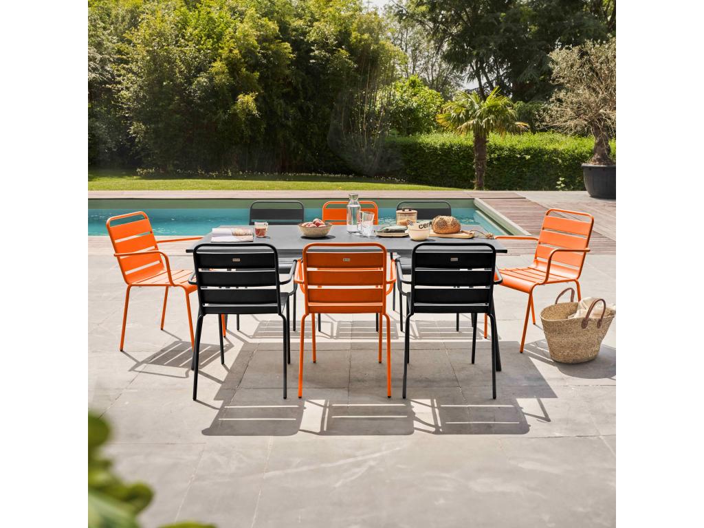 Fauteuil d'appoint en métal gris