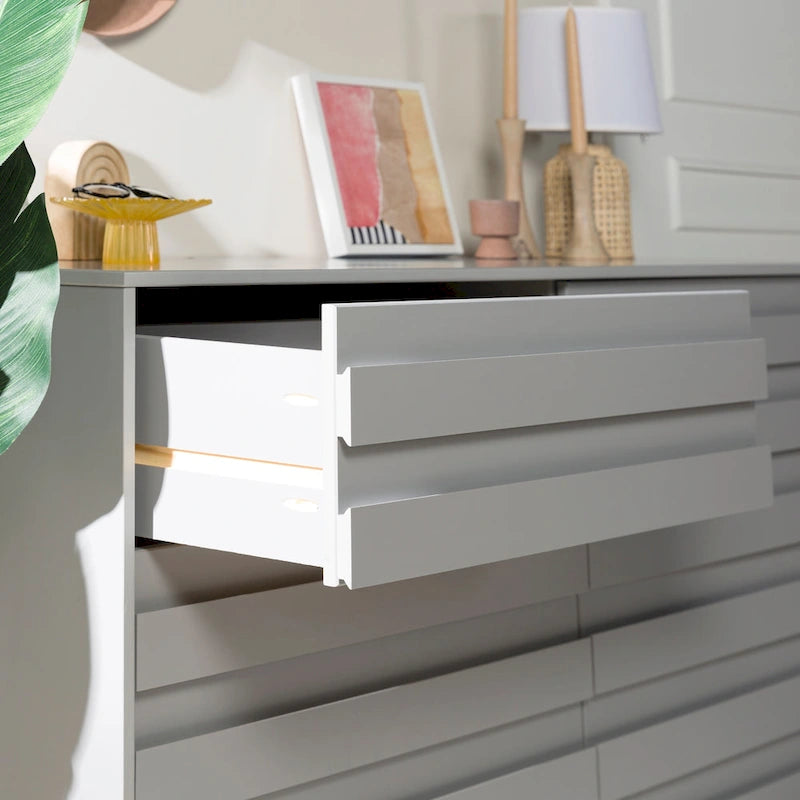 Commode contemporaine Middlebrook en bois massif à 6 tiroirs