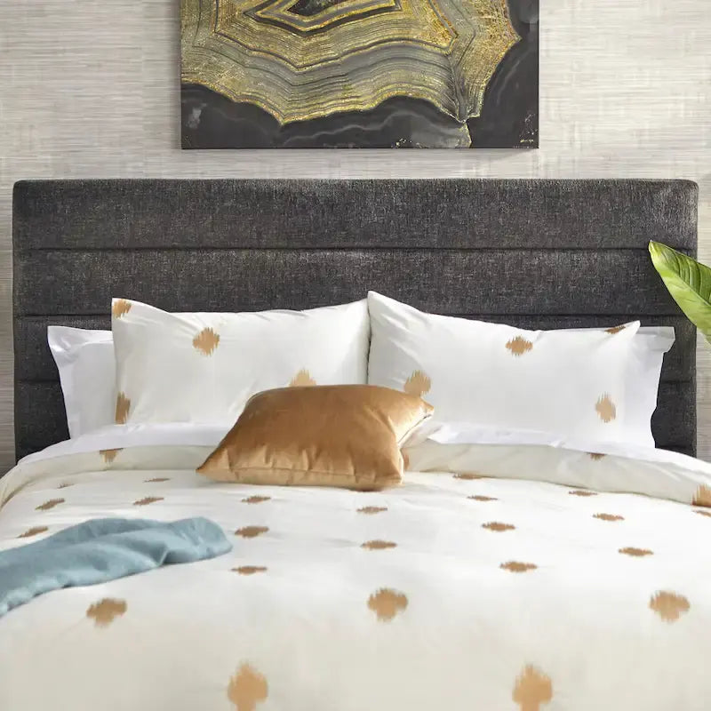 Lit rembourré Lifestorey Raquel Channel Back Queen