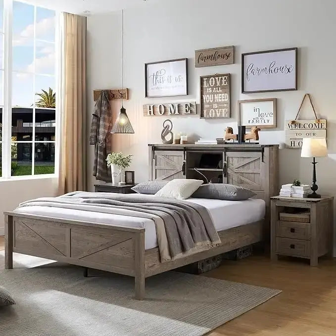 Cadre de lit double de style campagnard avec étagères de rangement et station de recharge